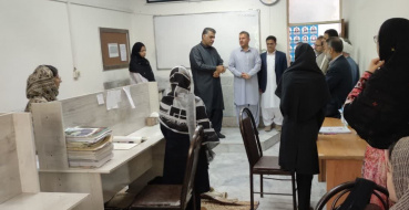 بازدید فرماندار ویژه شهرستان ایرانشهر از دبیرستان‌های دانشگاه ولایت