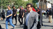 حضور دکتر حسین پیری، رئیس دانشگاه ولایت، همگام با خیل عظیم مشتاقان و جامعه دانشگاهی کشور در مراسم باشکوه وداع و تشییع پیکر رهبر شهید انقلاب و احترام به مقام شامخ ایشان