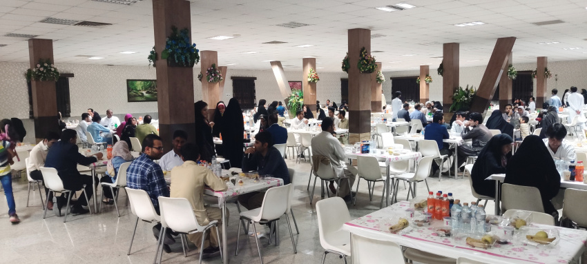 مراسم ضیافت افطاری کارکنان دانشگاه