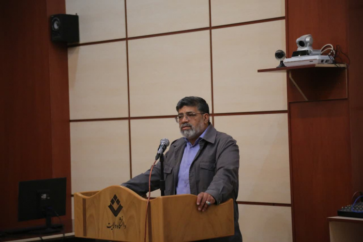 نشست معرفت افزایی با موضوع" تحلیل مسائل روز استان، کشور و منطقه"