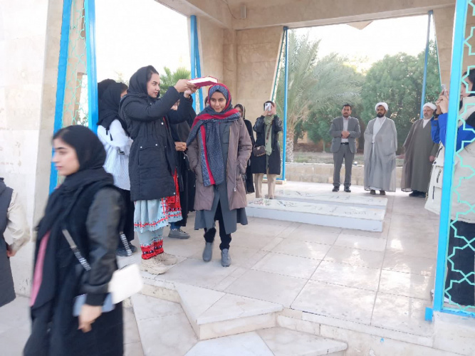 اعزام ۸۰ دانشجوی دختر دانشگاه ولایت به اردوی «روایت تبار» در پایتخت کشور