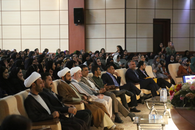 برگزاری آیین جشن میلاد کوثر و  بزرگداشت روز زن در دانشگاه ولایت