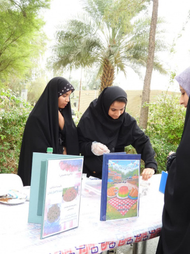 تجلی همدلی و نشاط در بازارچه غذای دانشجویی دانشگاه ولایت